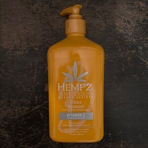 New Hempz Citrus Blossom Body Moisturizer